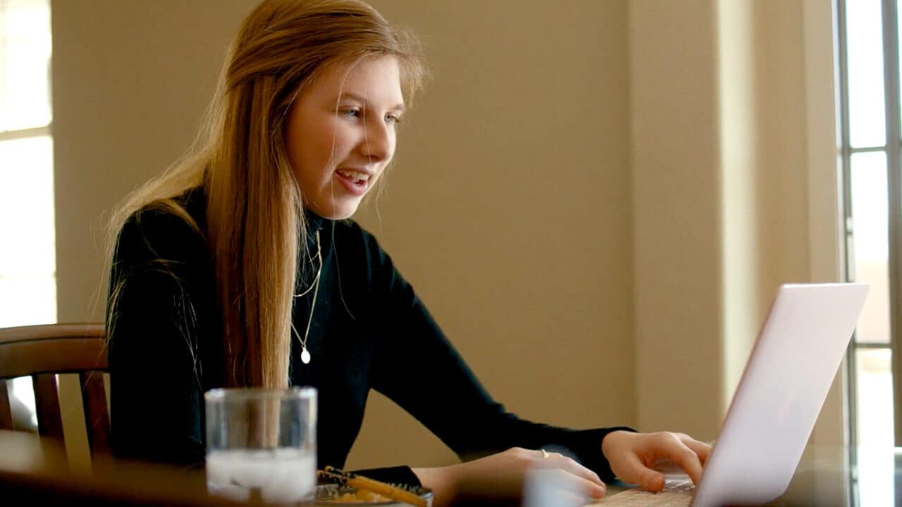 Student learning online